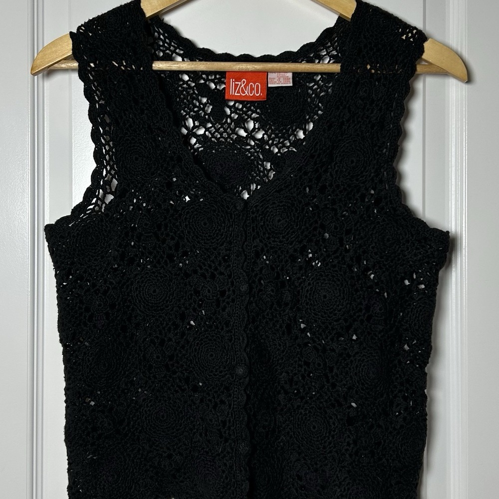 Liz & Co Vintage Y2K 2000s 100% Cotton Black Crochet Button Up Sleeveless Vest